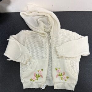 Charming Knit Kids Hoodie with Floral Embroidery vintage